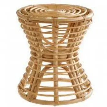 cane-stool6-9260370-91310.webp